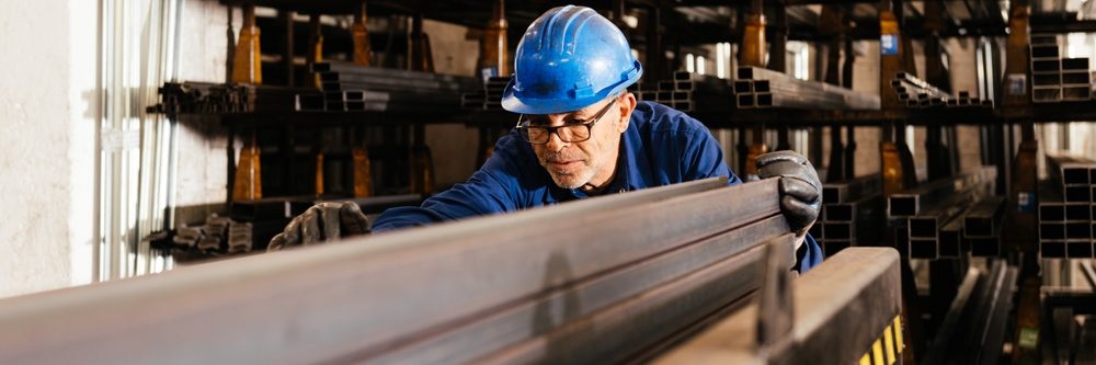 Swacrit - Karriere - Mitarbeiter Lager & Interne Logistik Wildermieming (m/w/d)